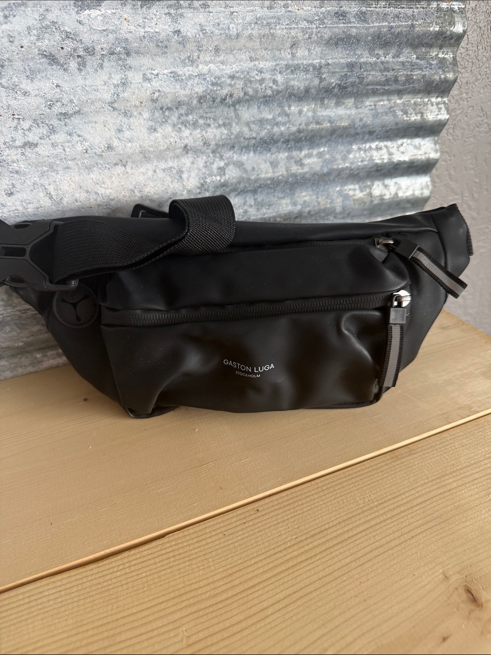 NWOT Gaston Luga waterproof Belt Bag